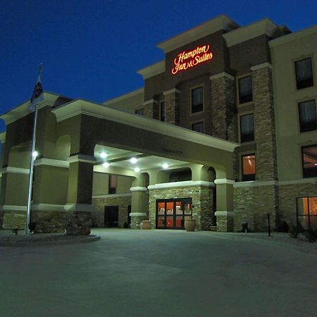Hampton Inn & Suites Джеймстаун Экстерьер фото