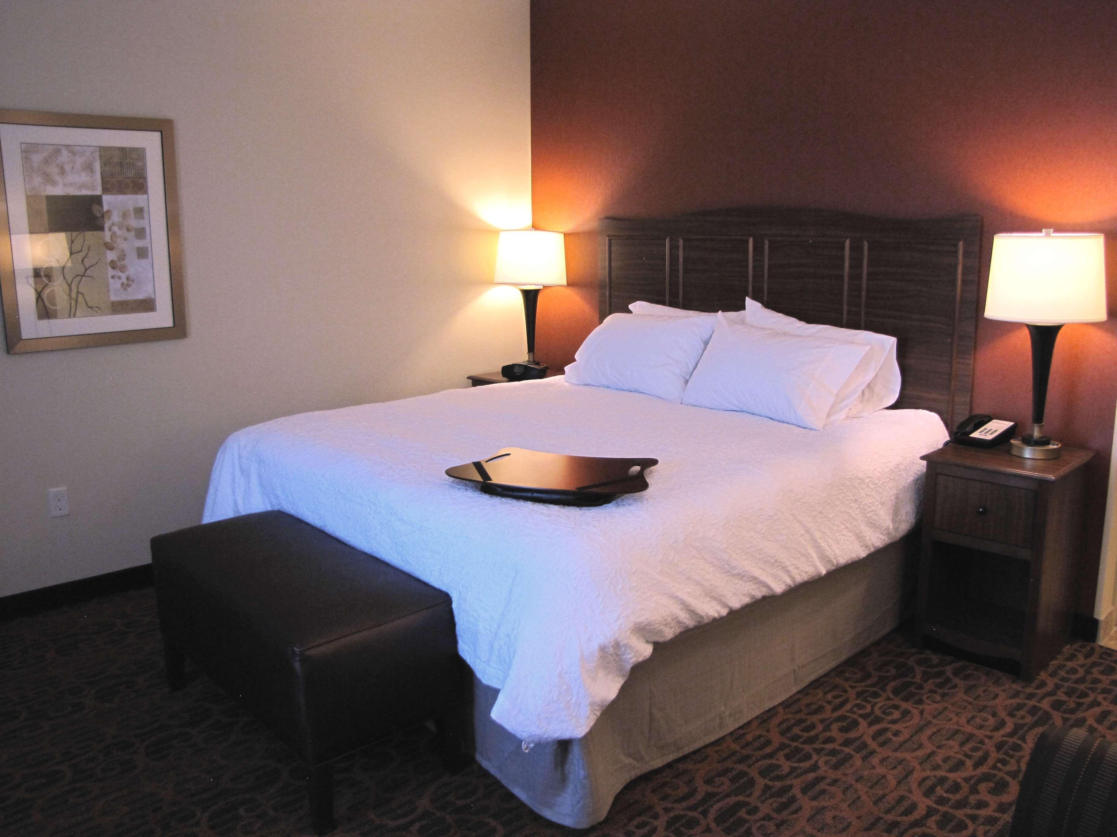 Hampton Inn & Suites Джеймстаун Экстерьер фото