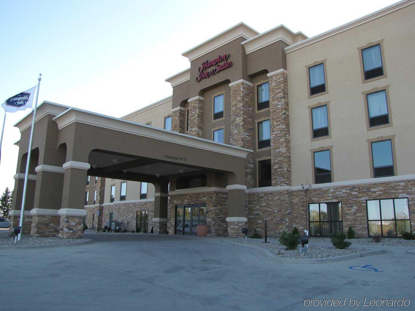 Hampton Inn & Suites Джеймстаун Экстерьер фото